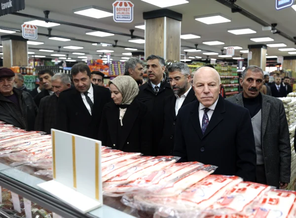 halk pazarı 9’uncu şube ile toki̇’de hizmete açıldı