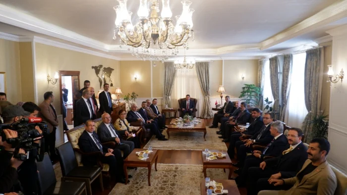 adalet bakani yilmaz tunc erzurum da 1727428031