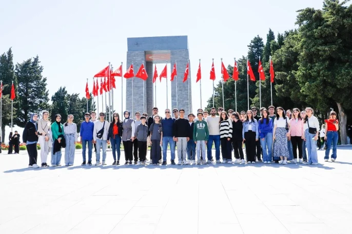 aziziye den canakkale ye tarih ve suur yolculugu 1758194091