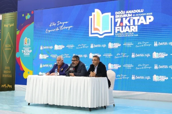 kitap fuari nda gazeteciler konustu 33266 1 600