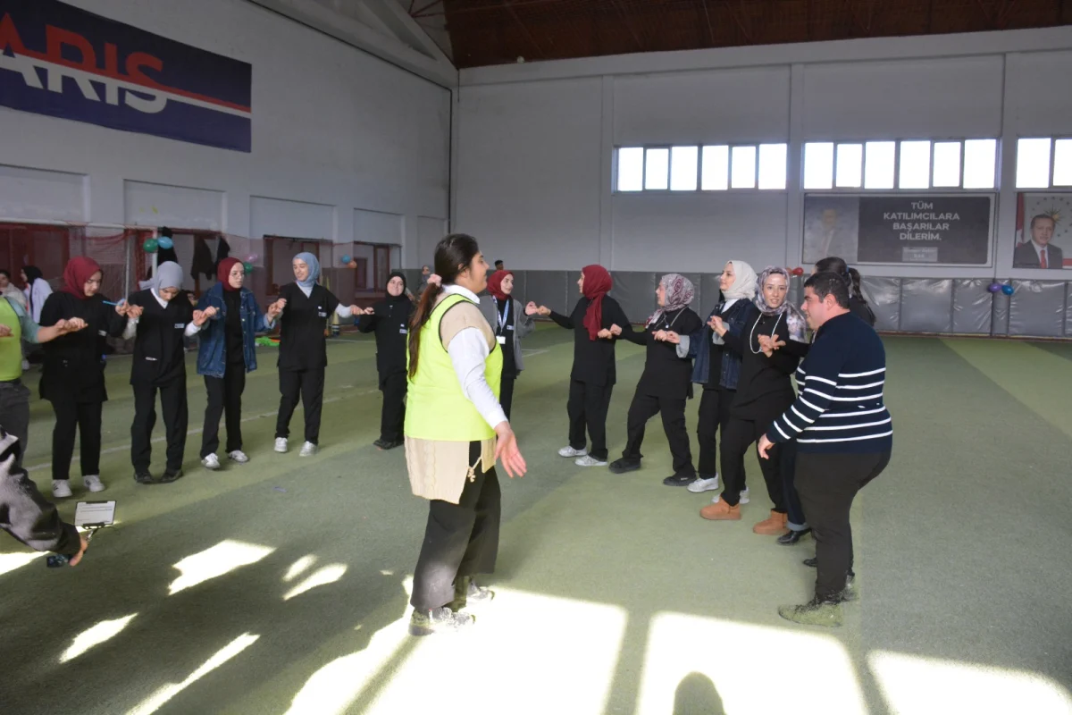 photo 2025 12 03 18 36 21 5 1200