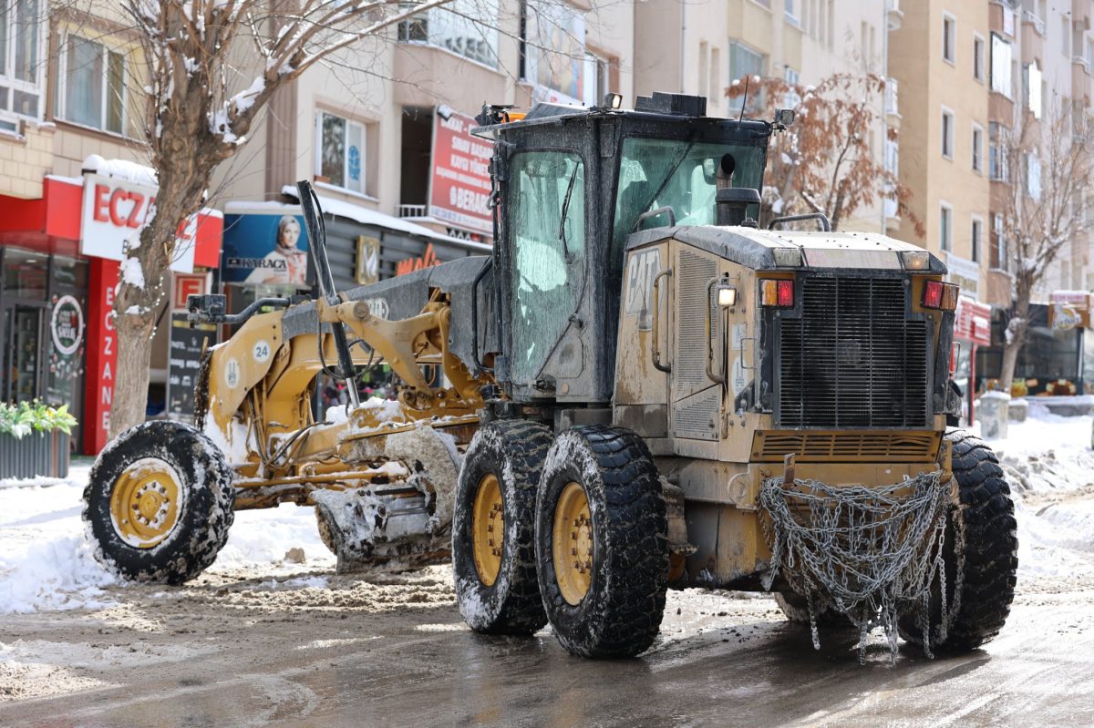 erzurum-buyuksehir-karla-mucadele