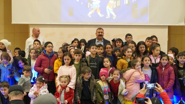 palandöken belediye başkanı muhammet sunar, hafta sonu başlayacak ücretsiz kurslar için ailelere çağrıda bulundu. kurslar kültür merkezlerinde gerçekleştirilecek.