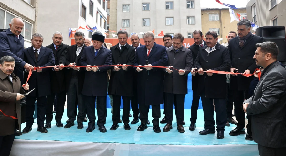 mumcu’da 14. halk pazarı açıldı: erzurum modeli büyüyor