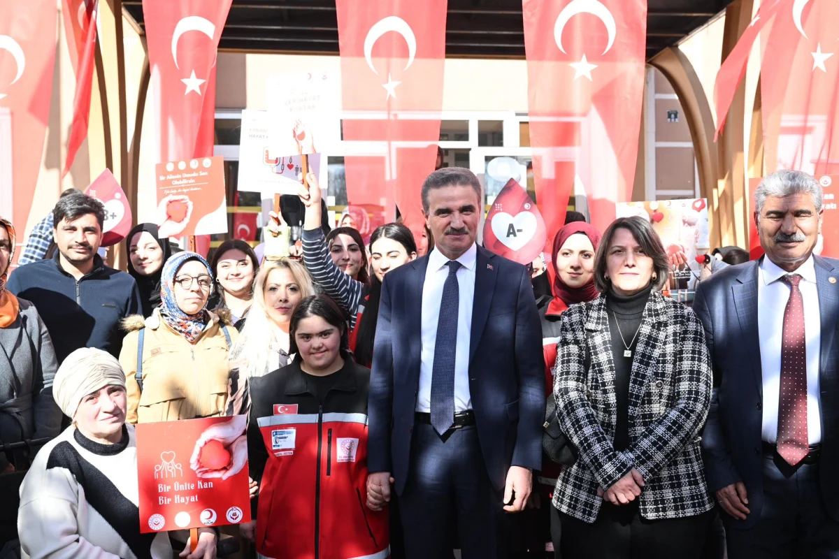 erzurum’da kan bağışı kampanyasına vali aydın baruş katıldı